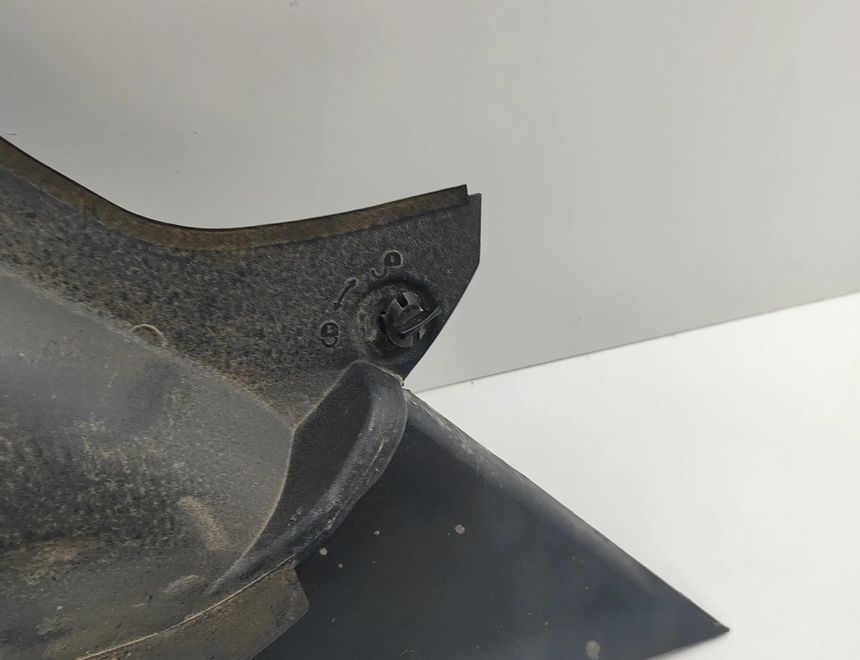 MERCEDES-BENZ C-Class W206 (2021-2023) Обшивка капота склоочисника A2068301400 30453654