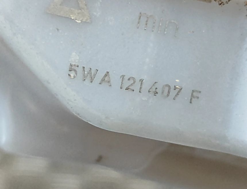 AUDI Q3 Sportback F3 (2019-2024) Розширювальний бак 5WA121407F 31860280