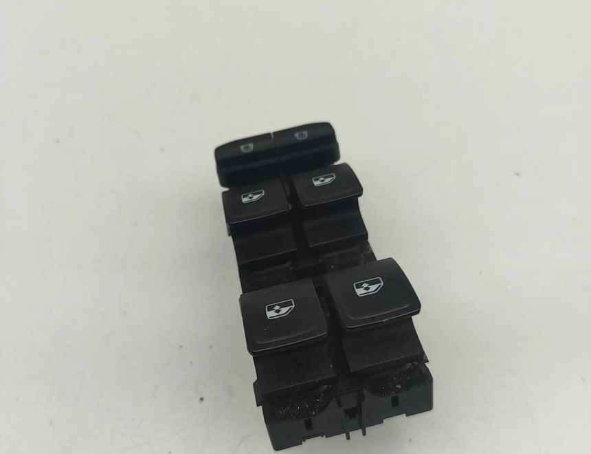 SKODA Superb 3 generation (2015-2023) Кнопка стеклоподъемника передней правой двери 3G0959857B 31891514