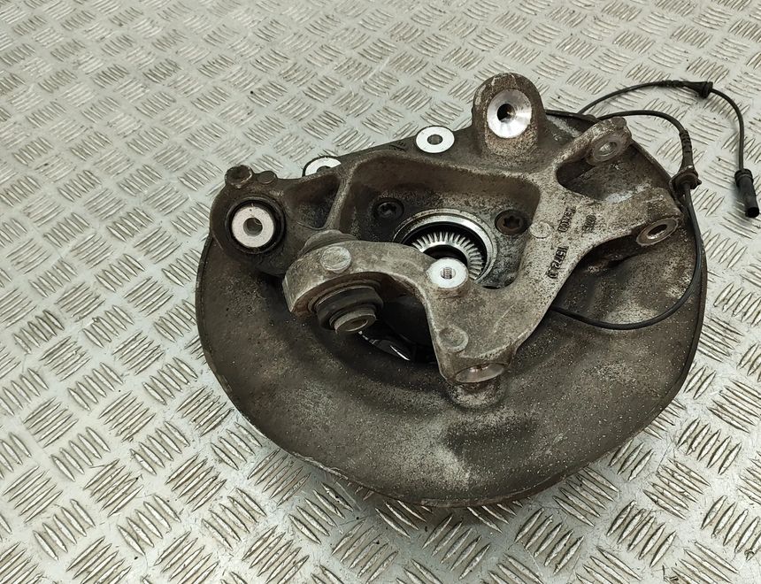 BMW X3 G01 (2017-2024) Ступица задняя правая 6871028,1157721 32378376