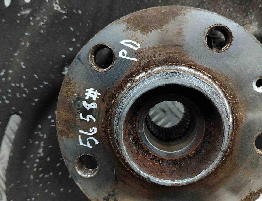 AUDI RS Q3 8U (2013-2020) Маятник переднього правого колеса 1K0407256AA 32409867