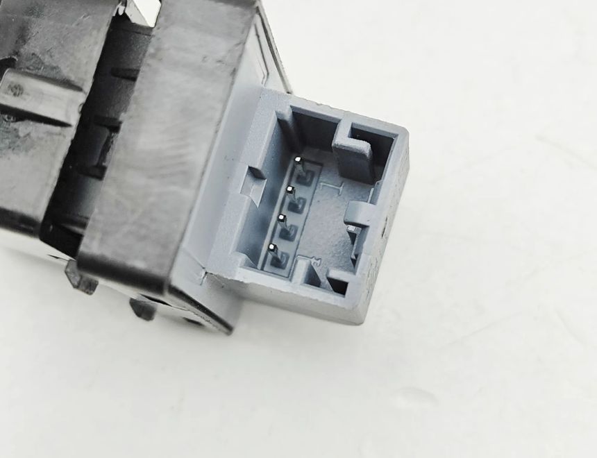 AUDI RS Q3 8U (2013-2020) Кнопка вікна передньої лівої двері 4H0959855A 32636127