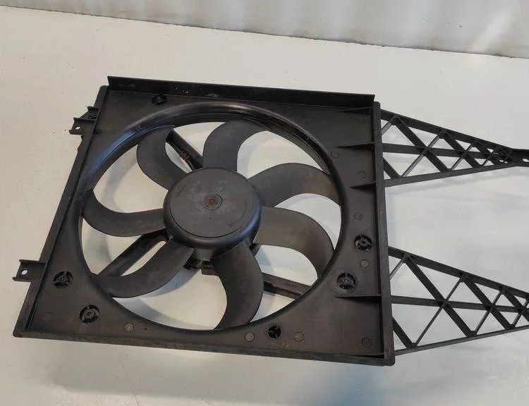 SKODA Fabia 1 generation  (2004-2007) Диффузор 6Q0121207L,55D300170 17111982