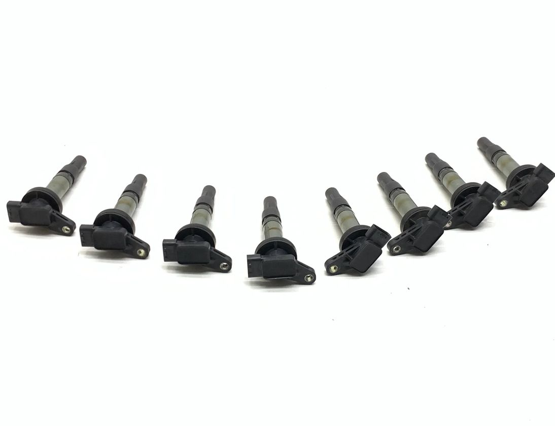 JAGUAR XJ 3 generation (X350) (2003-2009) Комплект котушок високої напруги 6R83-12A366-AA,6R8312A366AA 33008337