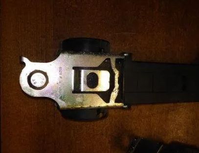 OPEL Astra H (2004-2014) Ремень безопасности передний правый 560834901D 25477690