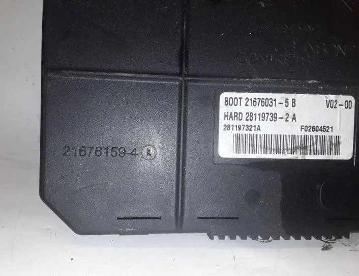 CITROËN C5 1 generation (2001-2008) Блок запобіжників 216761594,28119739A,NOTCODE 25484717