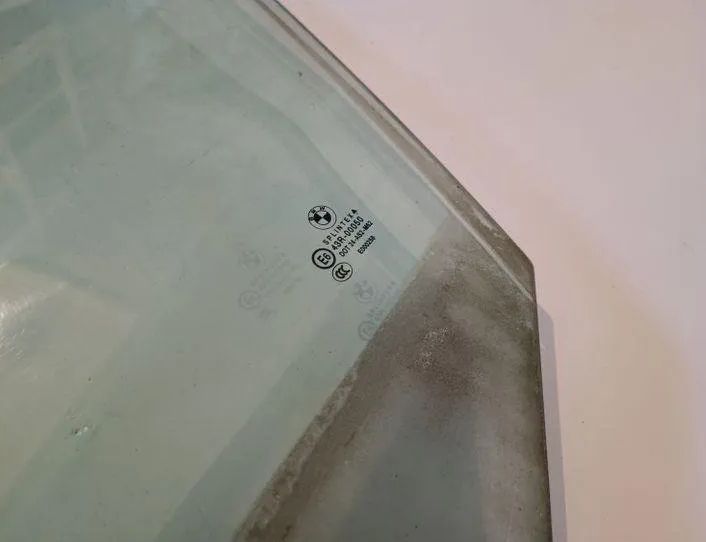 BMW 5 Series E60/E61 (2003-2010) Стекло передней левой двери E643R00050 25545447