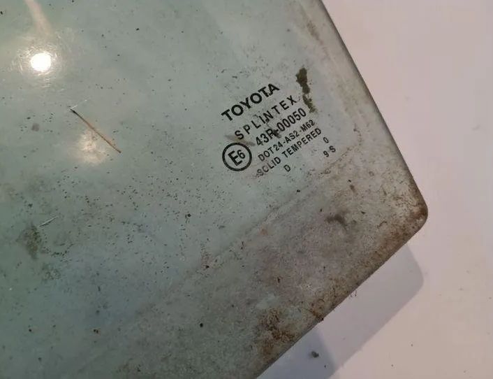 TOYOTA Avensis 1 generation (1997-2003) Стекло передней левой двери E643R00050 25545480