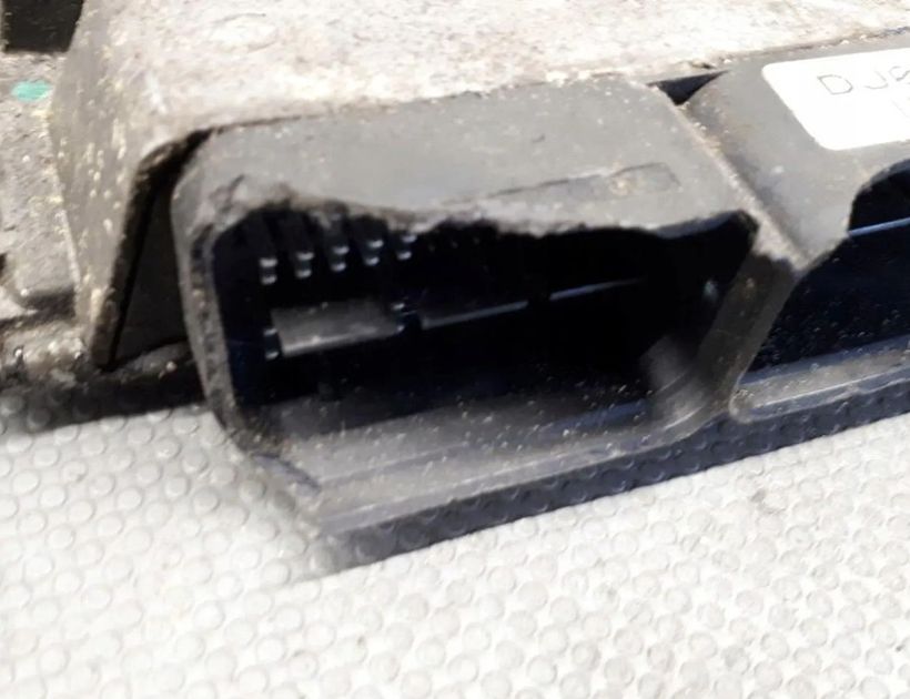 CHEVROLET Cruze 2 generation (2015-2024) Блок управления двигателем 25186182 30175675