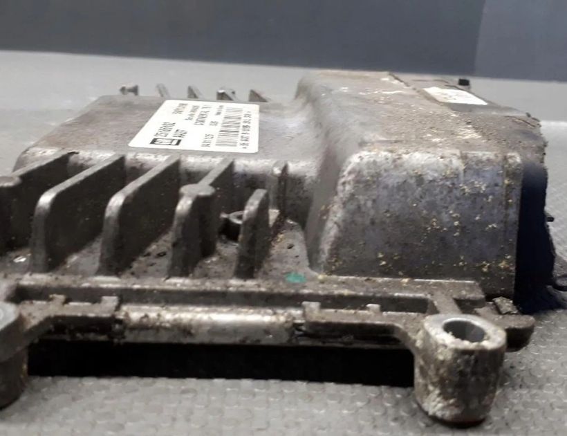 CHEVROLET Cruze 2 generation (2015-2024) Блок управления двигателем 25186182 30175675