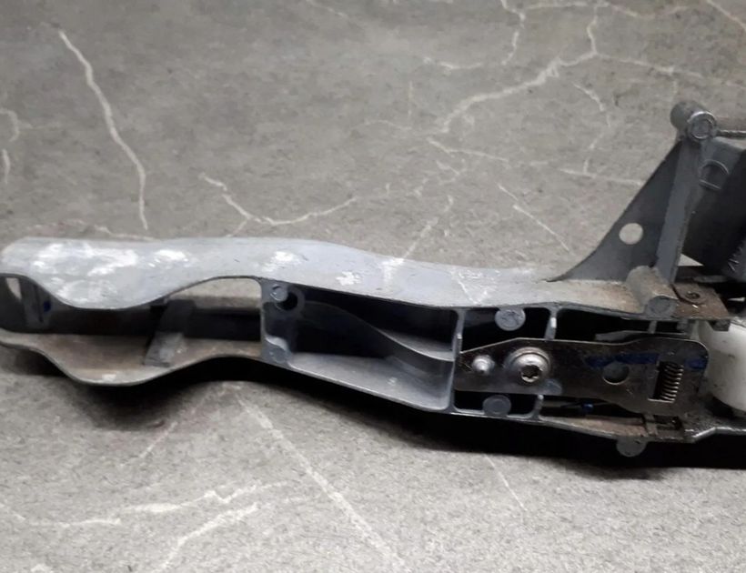 PEUGEOT 207 1 generation (2006-2009) Зовнішня ручка правих роз'їзних дверей 9680168580 30186194