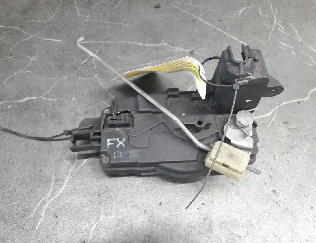 OPEL Astra H (2004-2014) Замок правої передньої двері 13128112FX 30186650