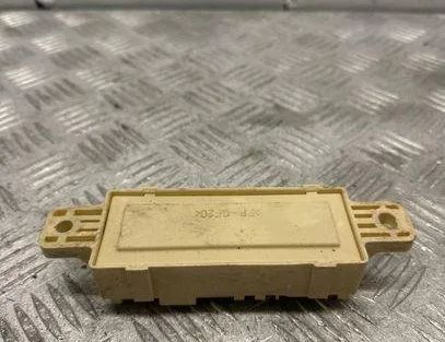 KIA Cee'd 2 generation (2012-2018) Блок управления центральным замком 919402H130,13266D,AK61116 21521417