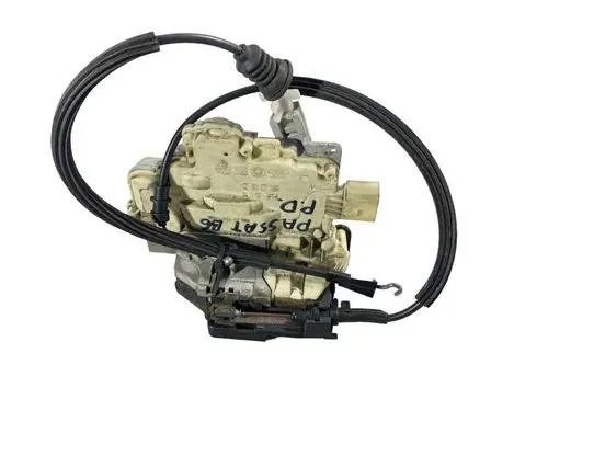 VOLKSWAGEN Passat B6 (2005-2010) Замок правої передньої двері 3C1837016A 27082576