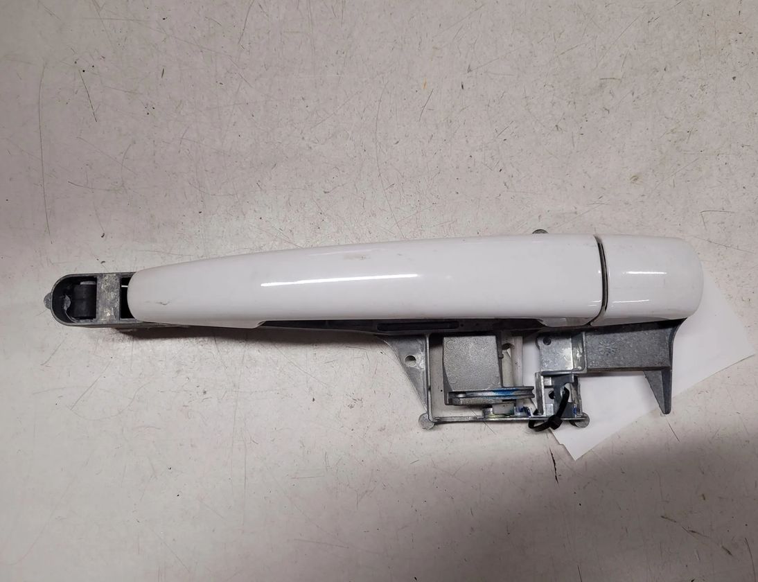 CITROËN C5 2 generation (2008-2017) Зовнішня ручка задніх правих дверей 1199 28675497