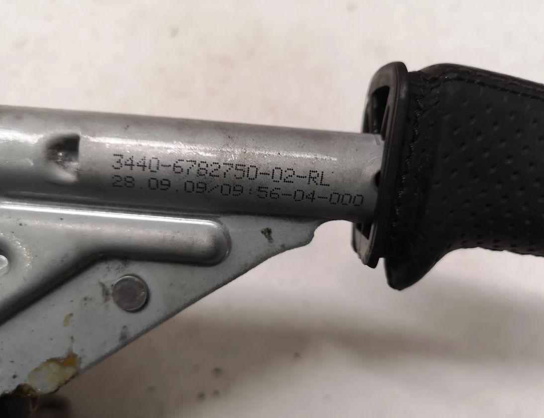 BMW 3 Series E90/E91/E92/E93 (2004-2013) Механізм стоянкового гальма 344067649240 28678711