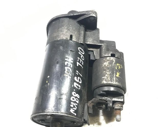 OPEL Vectra C (2002-2005) Стартер 0001108234 28711888