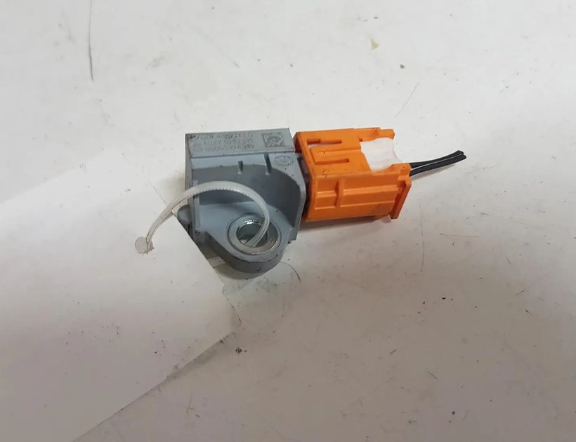 MAZDA 6 GH (2007-2013) Боковой датчик удара правый GDK457KCO 28774606