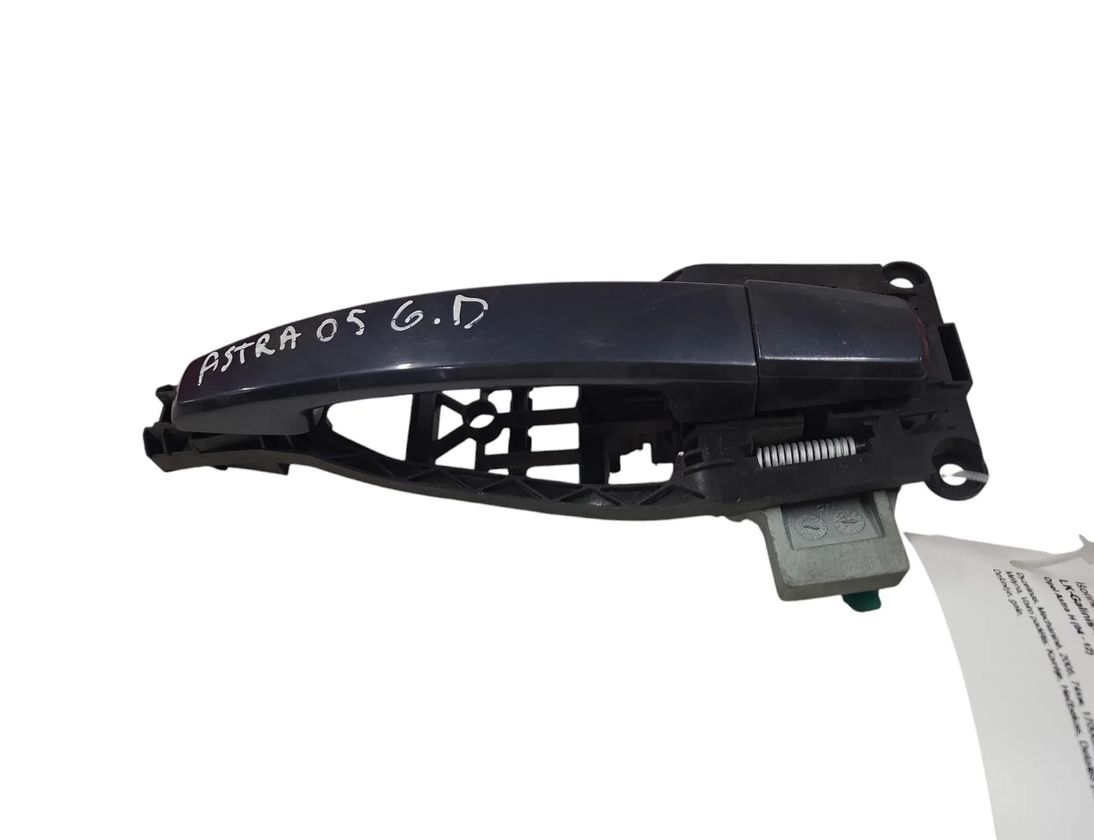 OPEL Astra H (2004-2014) Наружная ручка задней правой двери 28817517