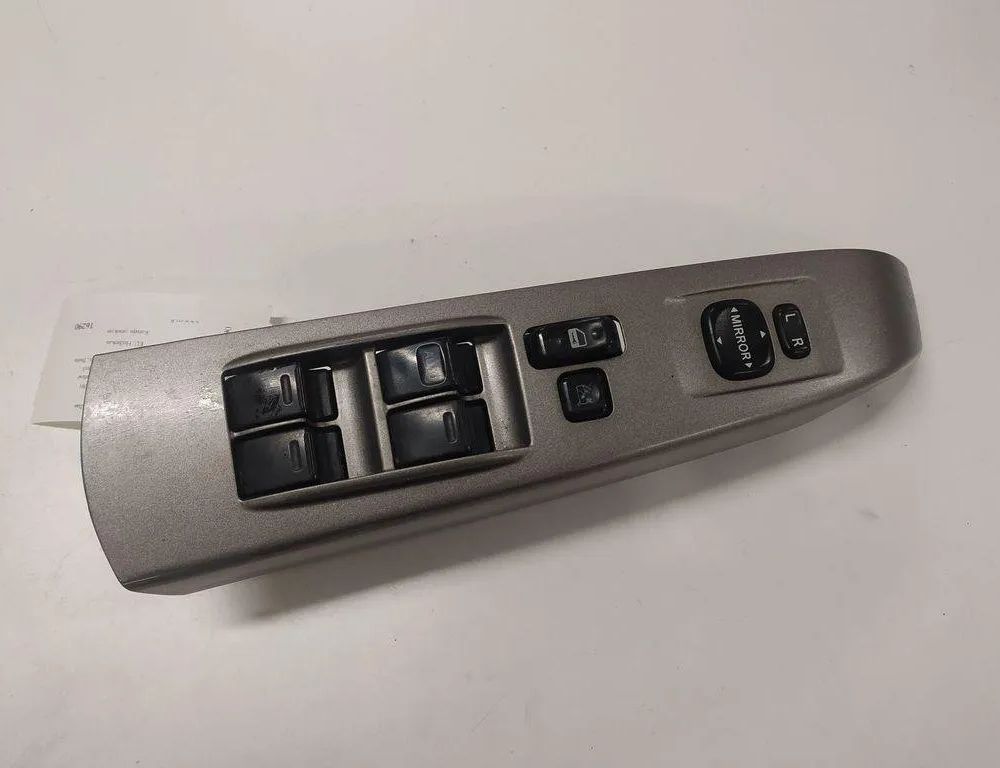 TOYOTA Prius 2 generation (XW20) (2003-2011) Кнопки керування вікном лівих задніх дверей 8482047021 30823873