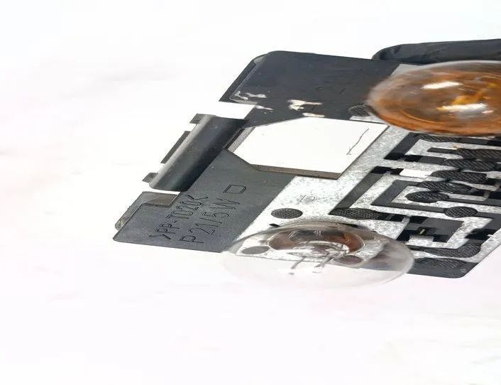 CITROËN C3 1 generation (2002-2010) Контакт задних фонарей PY21W,2223,P215W 27161545