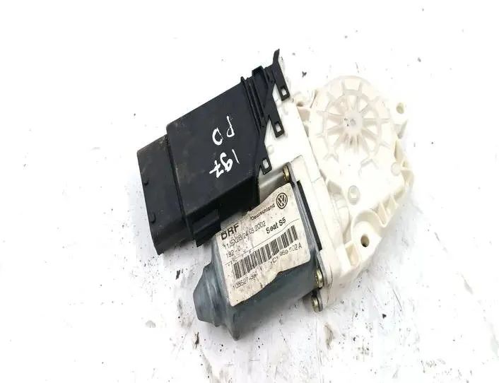 SEAT Leon 1 generation (1999-2005) Маторчик стеклоподъемника передней левой двери 1C1959802A,FX2B24C520 27173566