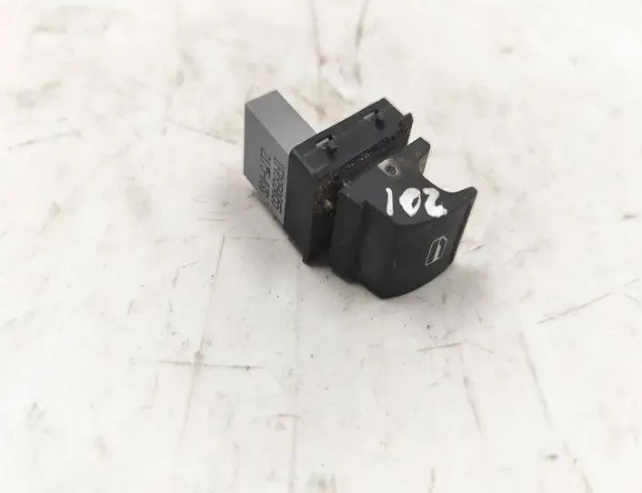 VOLKSWAGEN Jetta 5 generation (2005-2011) Кнопка керування вікном задніх правих дверей 1F0959855 27174432