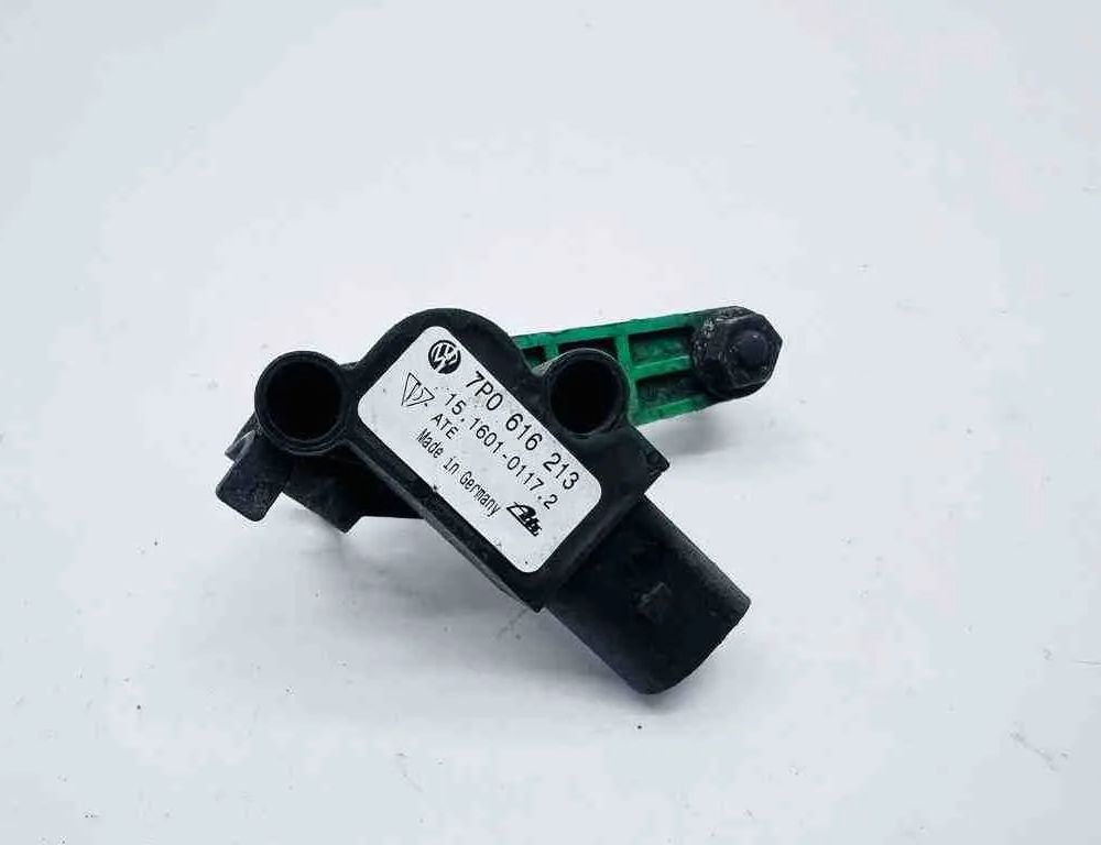 PORSCHE Cayenne 958 (2010-2018) Передній правий датчик рівня 7P0616213 32735553