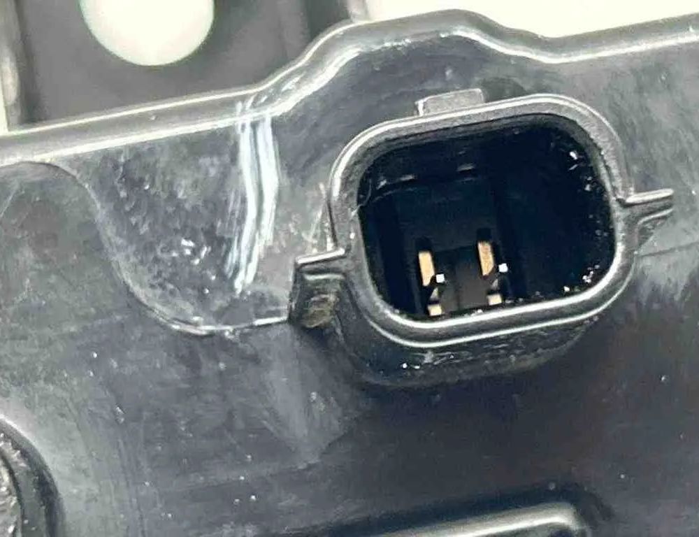 RENAULT Captur 1 generation (2013-2019) Дополнительный фонарь передний левый 89208541,70044201,215450,266000411R 32680749