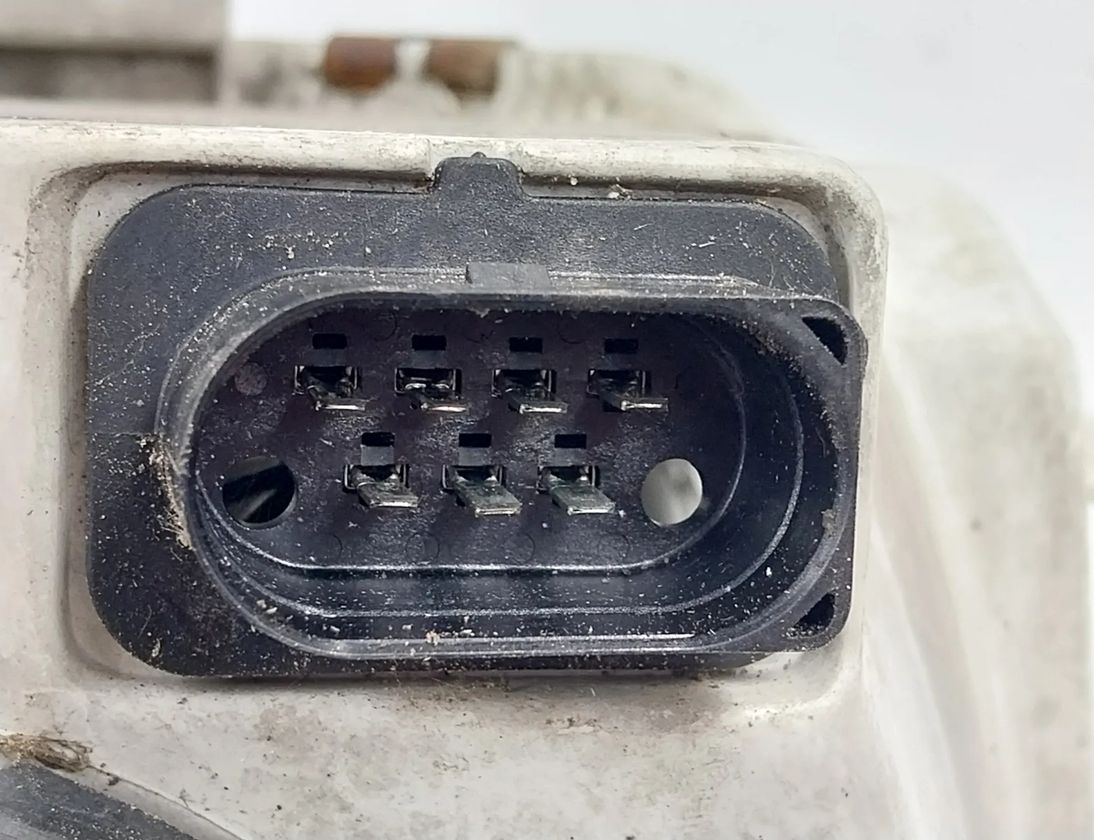 VOLKSWAGEN Sharan 1 generation (1995-2010) Ліва передня фара 0301048301,0301048301,7M1941015K,95VW13005FE,1305235254,7M0941607A,1305219065 27518082