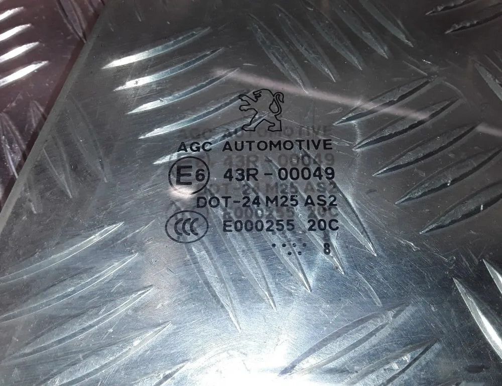 PEUGEOT 308 T7 (2007-2015) Стекло задней левой двери E000255,43R00049,DOT24M25AS2 11723151