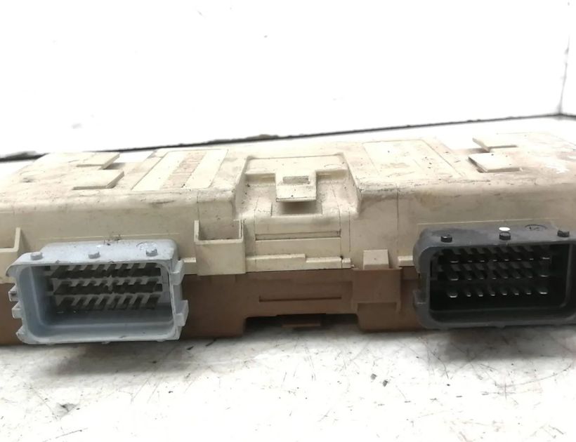 PEUGEOT 807 1 generation (2002-2012) Блок управления задним сиденьем 1491352080 29786950