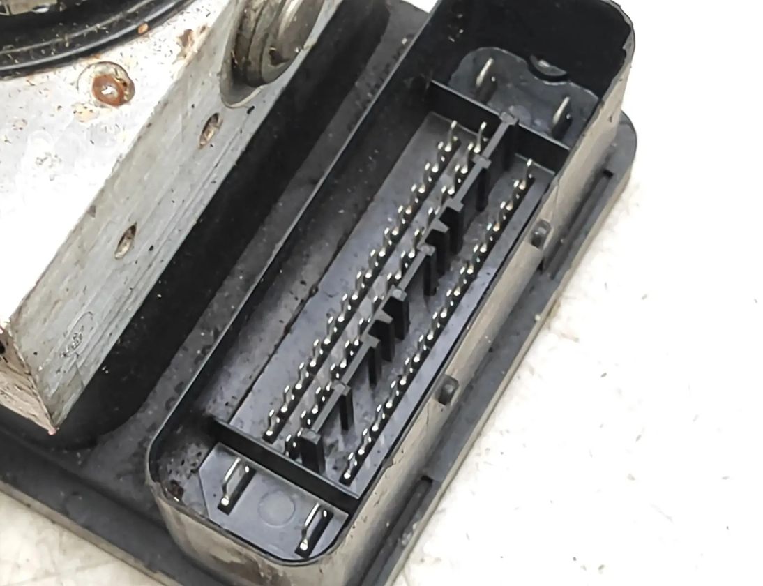 VOLKSWAGEN Touran 1 generation (2003-2015) Насос ABS 1K0614517T,10096003603 29826968