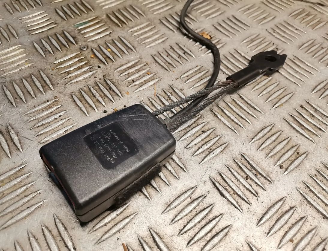 MERCEDES-BENZ A-Class W169 (2004-2012) Пряжка переднього правого сидіння 1698602369 18110758