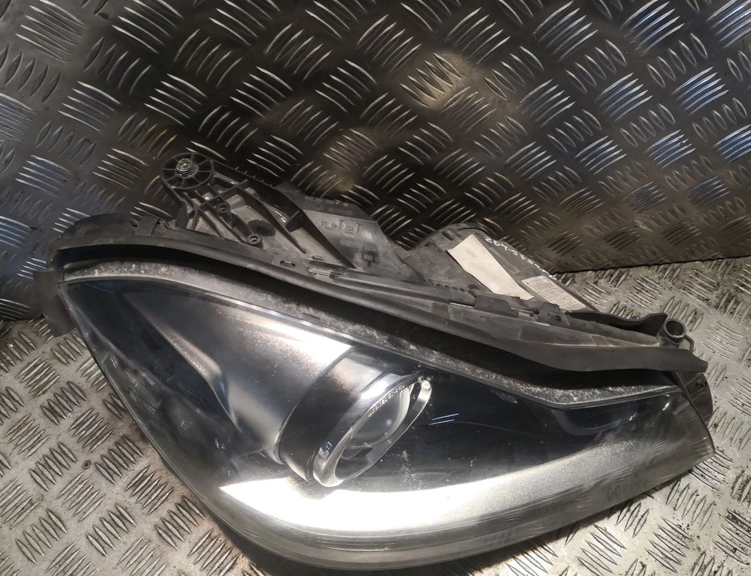 MERCEDES-BENZ C-Class W204/S204/C204 (2004-2015) Фара передняя правая 2048208239,A2048208239 29813835