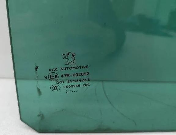 PEUGEOT 5008 1 generation (2009-2016) Скло лівих задніх дверей 43R002092 30545460