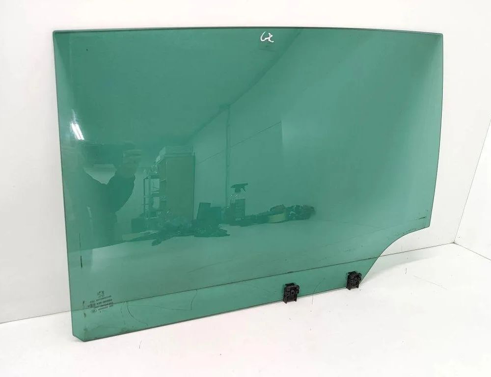 PEUGEOT 5008 1 generation (2009-2016) Скло лівих задніх дверей 43R002092 30545460