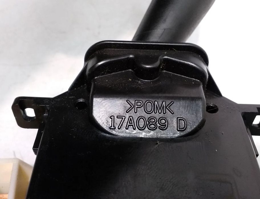 MAZDA 6 GG (2002-2007) Поверніть ручку перемикача 17A089 27720668