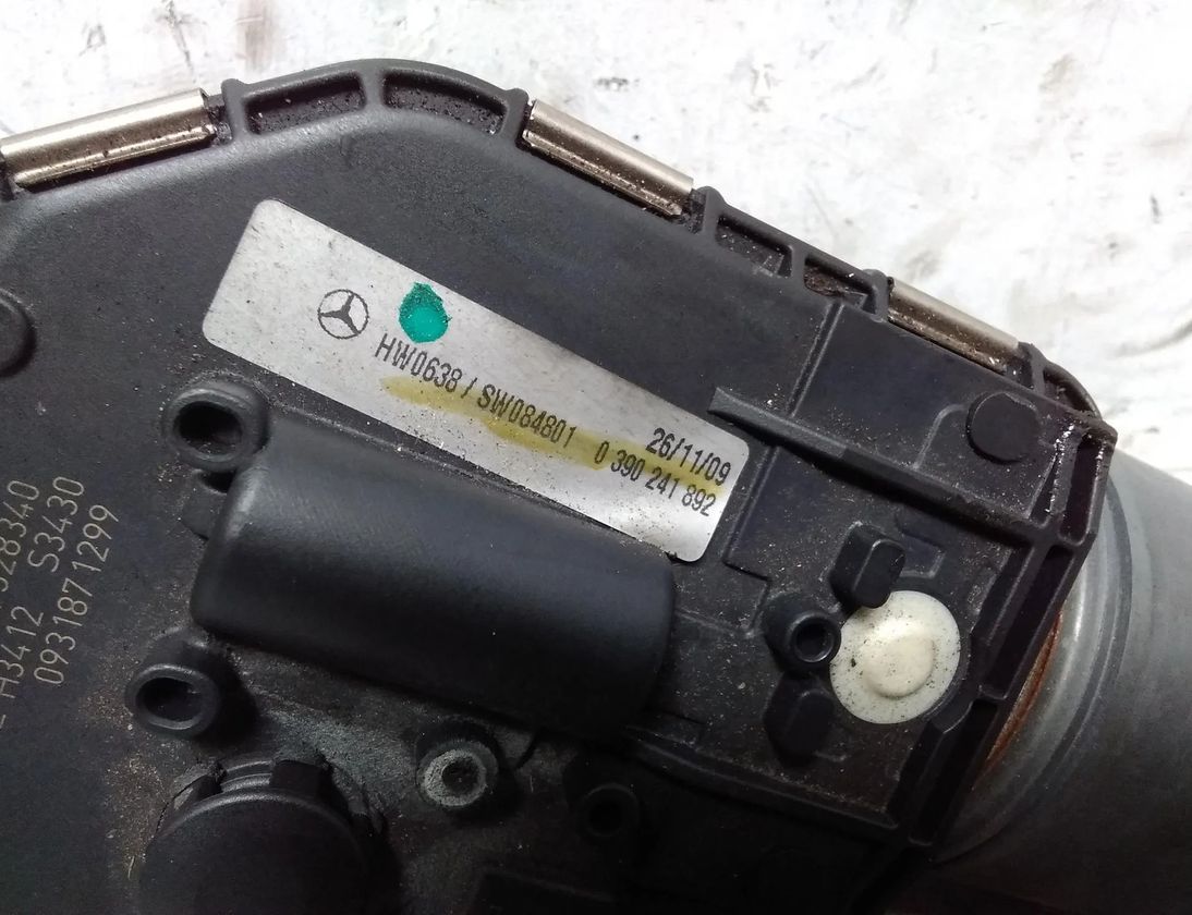 MERCEDES-BENZ E-Class W212/S212/C207/A207 (2009-2016) Двигун склоочисника 0390241892 28587654