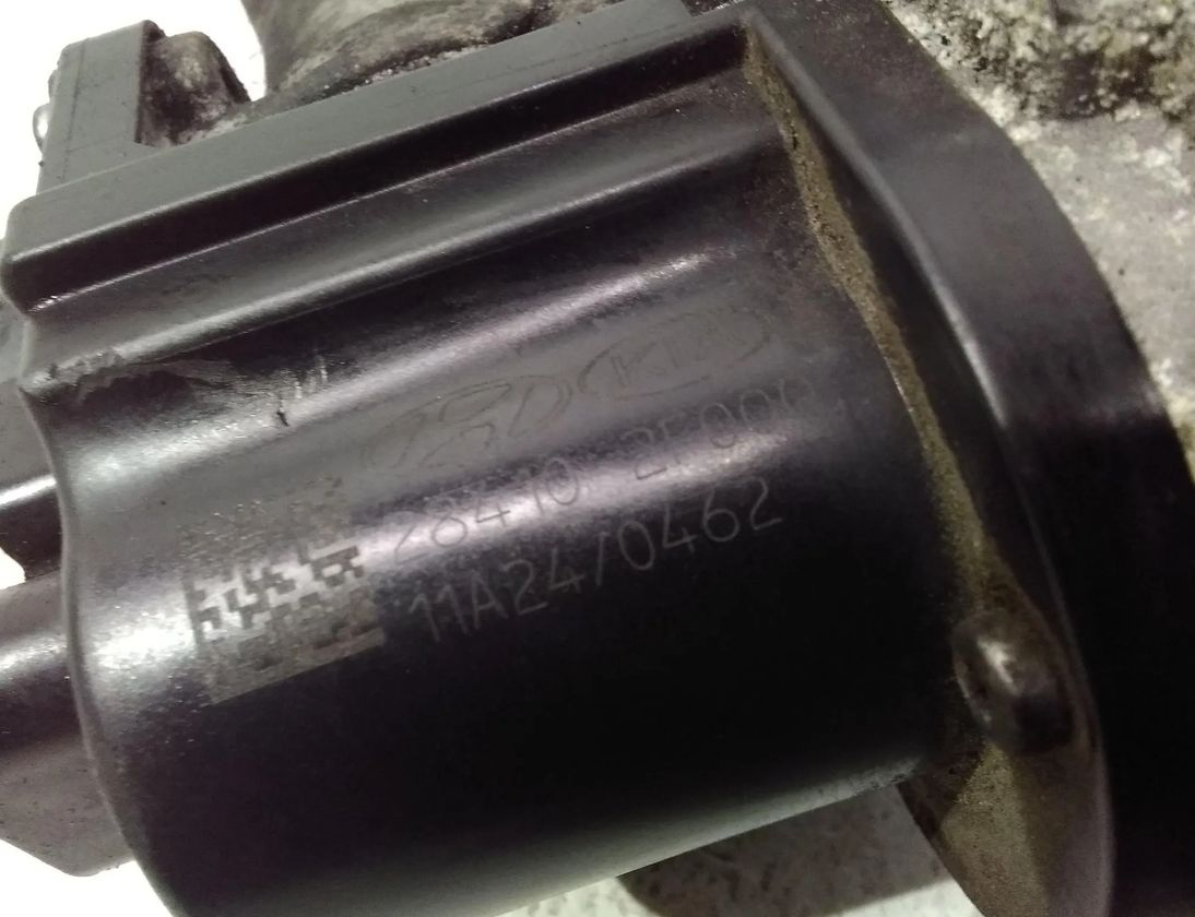 HYUNDAI Santa Fe CM (2006-2013) Клапан EGR 284102F000 28645815