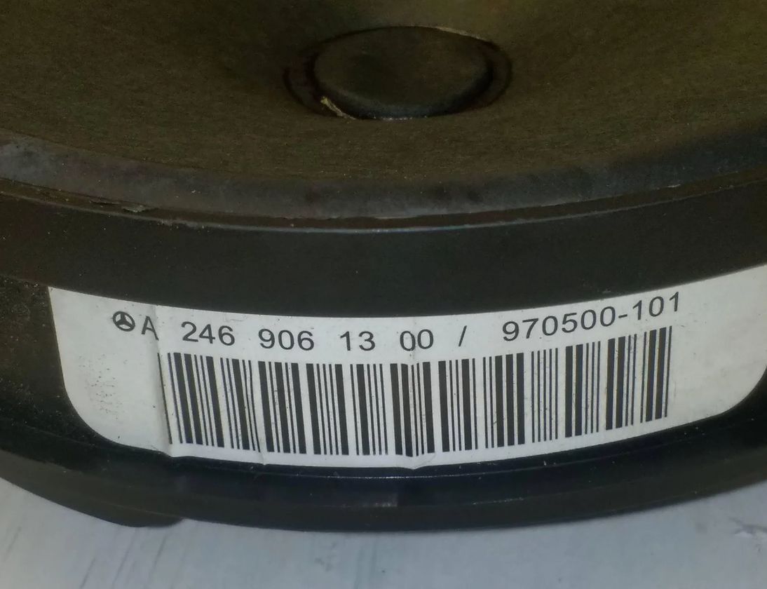 MERCEDES-BENZ C-Class W204/S204/C204 (2004-2015) Звуковий динамік задньої лівої двері A2469061300 28718651