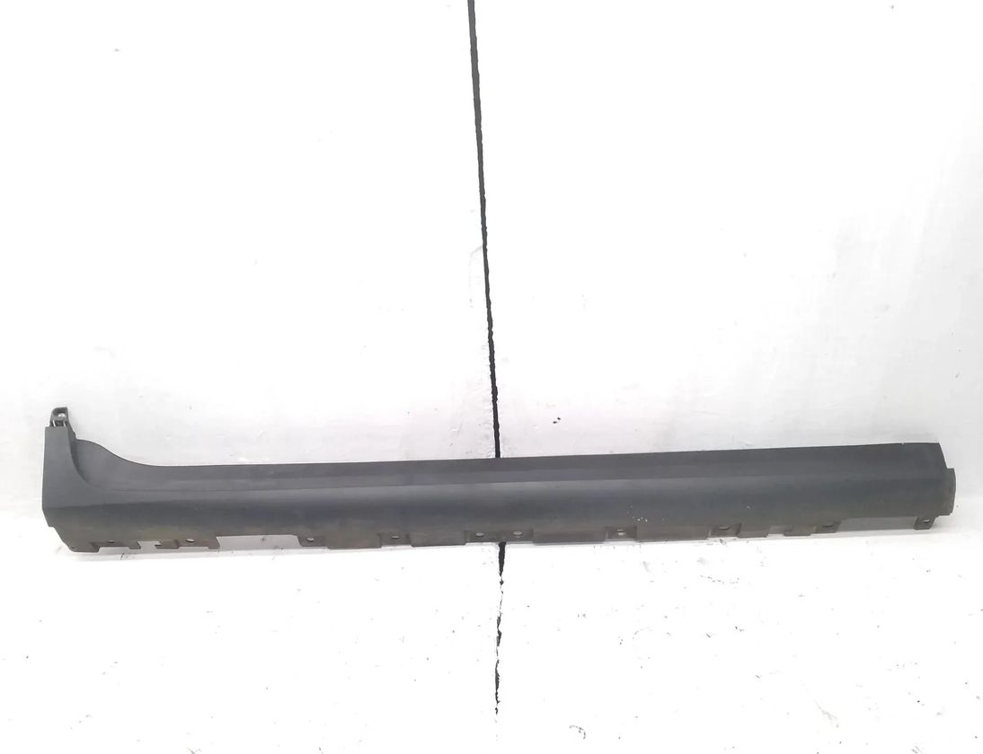 BMW X3 F25 (2010-2017) Права пластикова облицювальна панель порогу 7210080 28732059