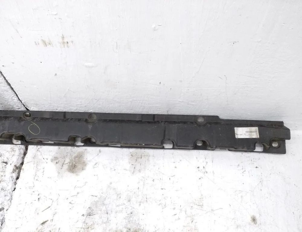 BMW X5 E70 (2006-2013) Кронштейн бічної спідниці 7207196 30302531