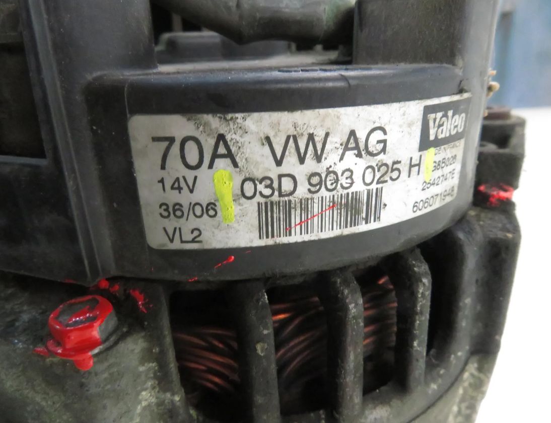 SKODA Fabia 1 generation  (2004-2007) Генератор 03D903025H 32791231