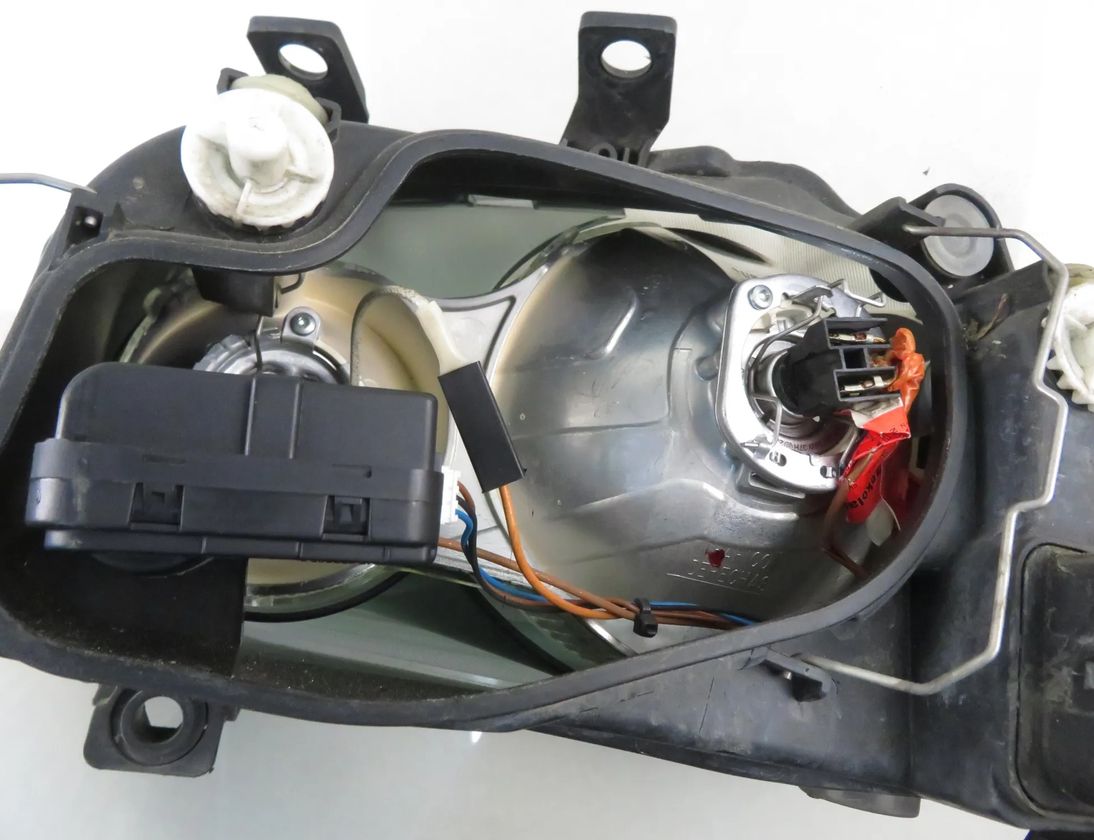 SEAT Ibiza 3 generation (2002-2008) Фара передняя правая 33033425