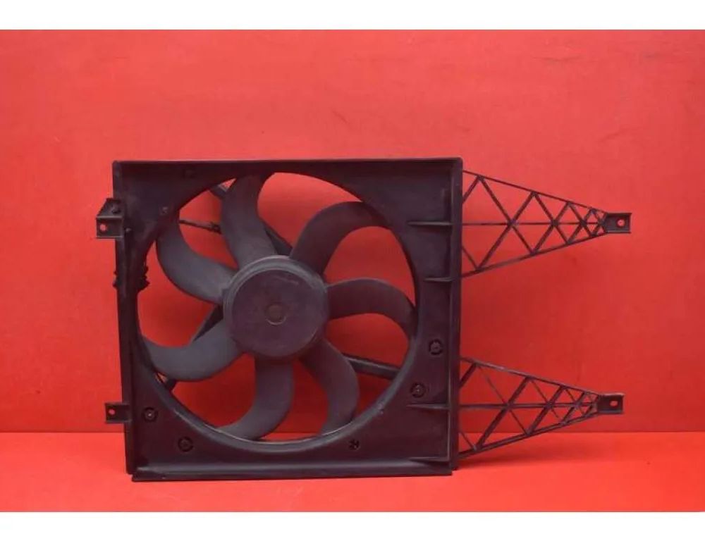 VOLKSWAGEN SpaceFox 1 generation (2006-2023) Вентилятор диффузора 6Q0121207L 25765710