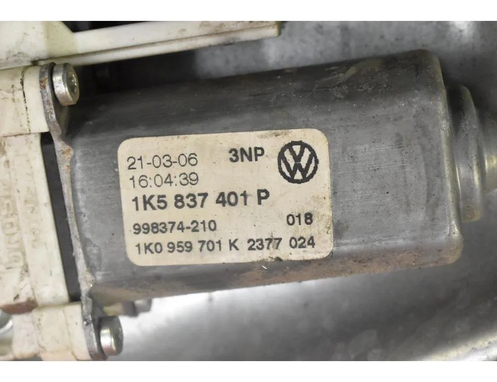 VOLKSWAGEN Jetta 5 generation (2005-2011) Регулятор вікна лівої передньої двері 1K5837401P 28997393