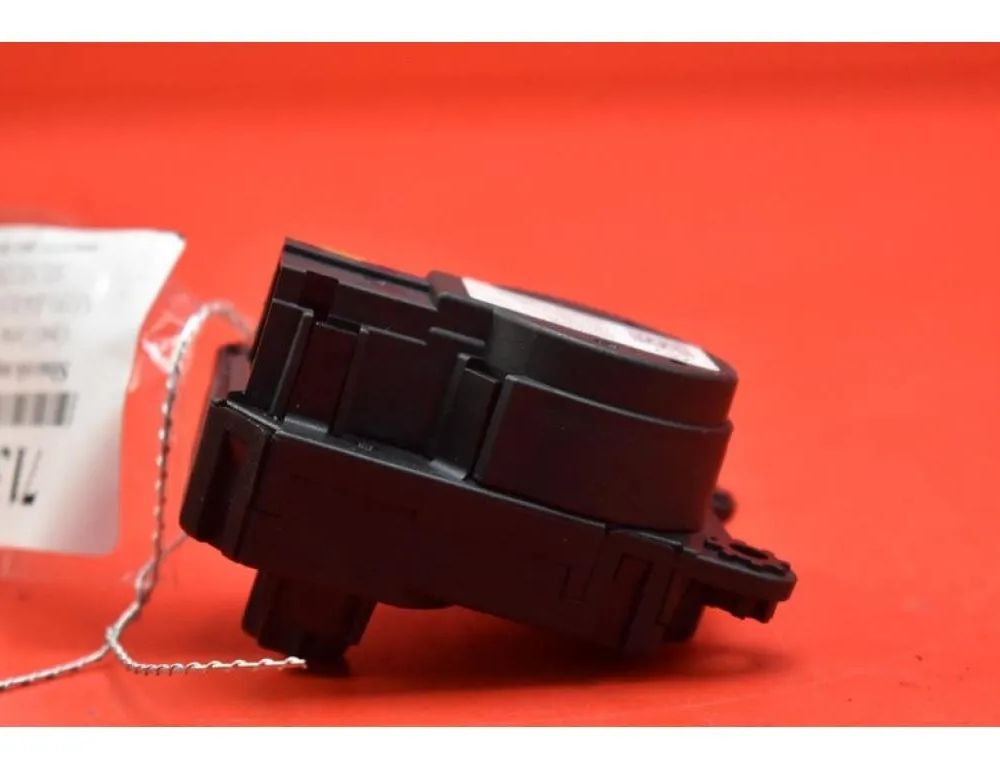 OPEL Corsa F (2019-2023) Привід двигуна заслінки обігрівача салону 16000458 30076116