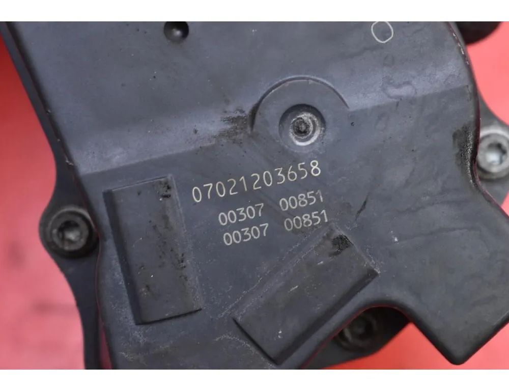 VOLKSWAGEN SpaceFox 1 generation (2006-2023) Двигатель задвижки потока воздуха кондиционера воздуха 03D133062E 32821868