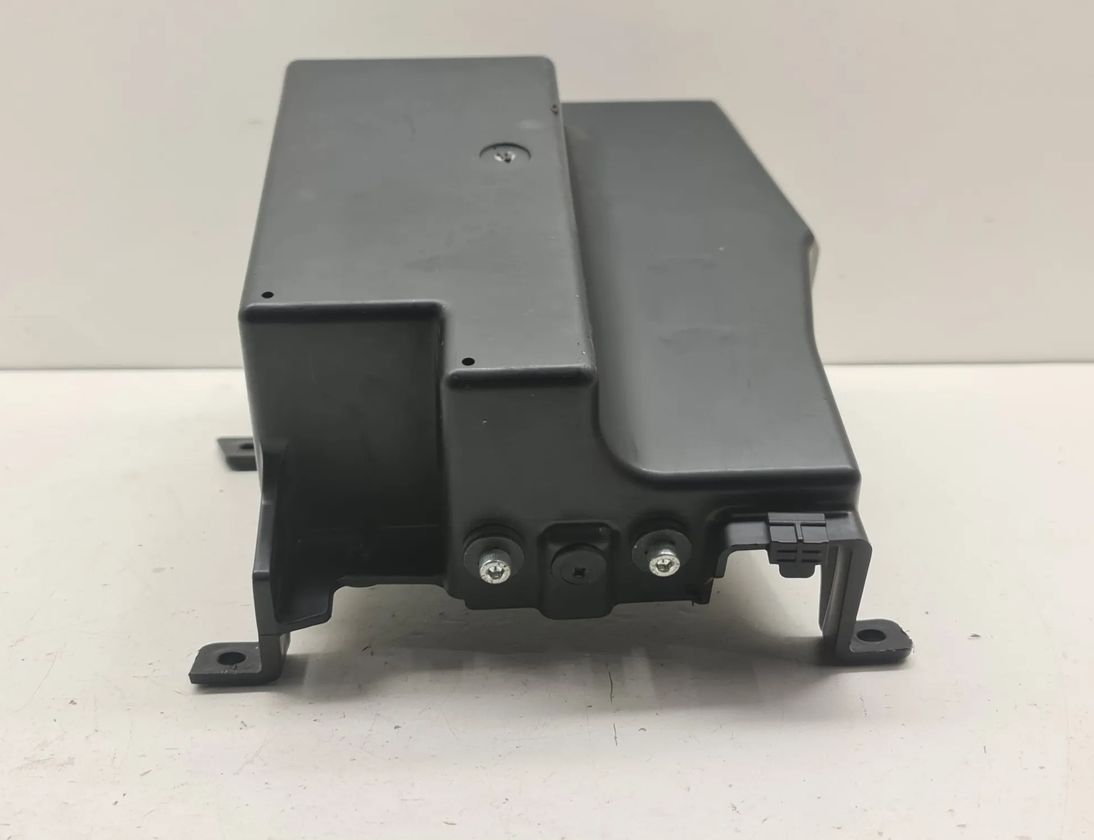 KAWASAKI Z Акумуляторний ящик 32836847